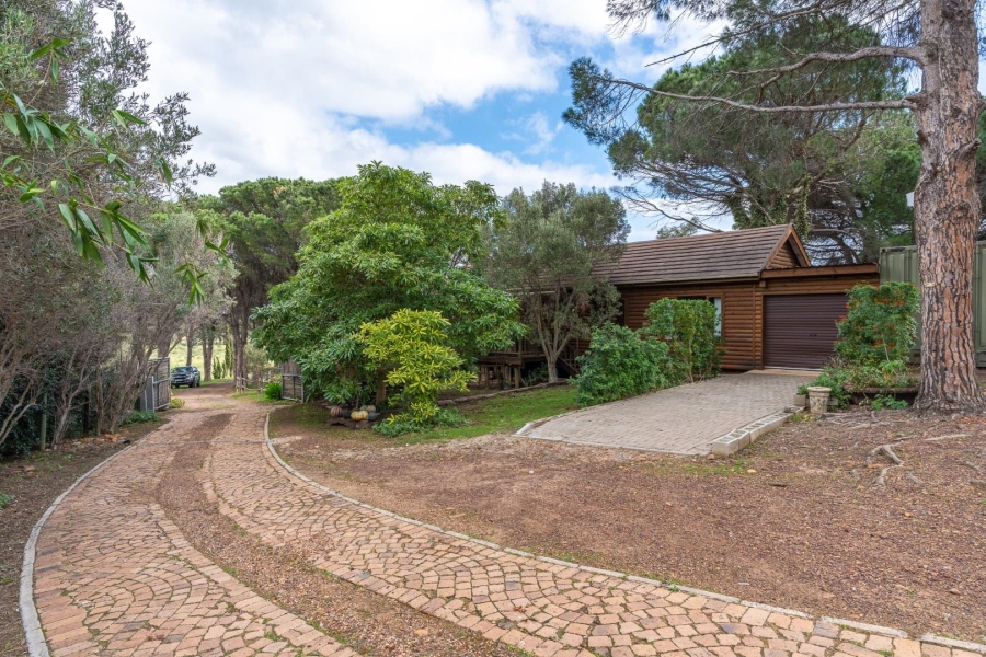 5 Bedroom Property for Sale in Somerset West Rural Western Cape